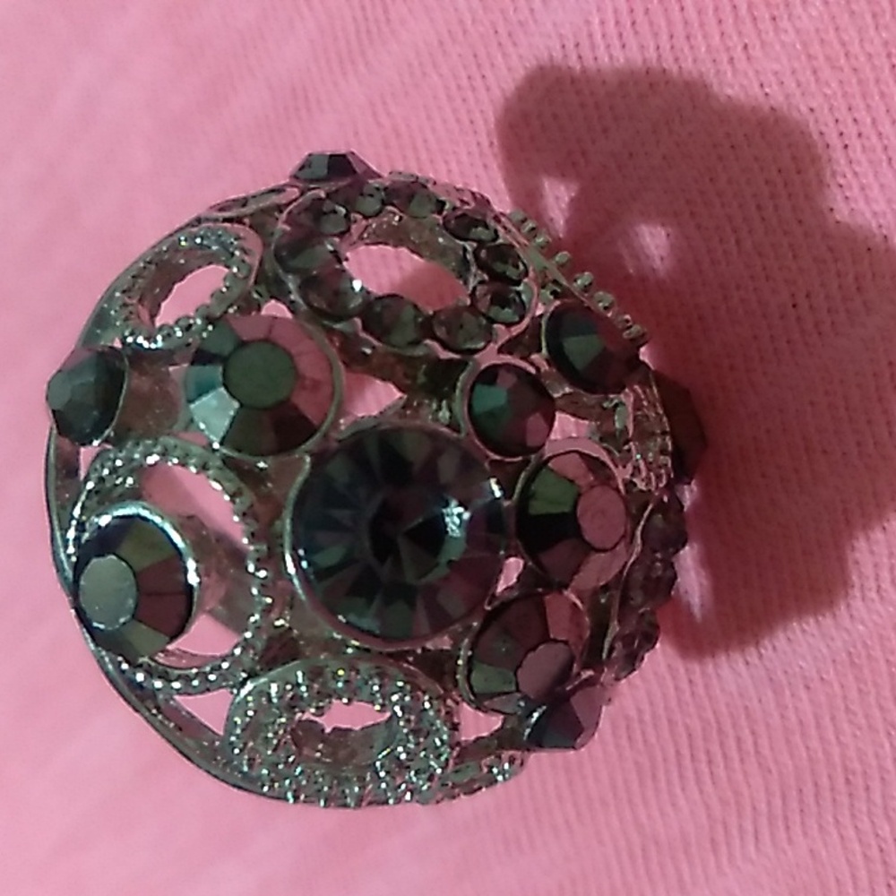 Gray cluster rhinestones dome adjustable ring